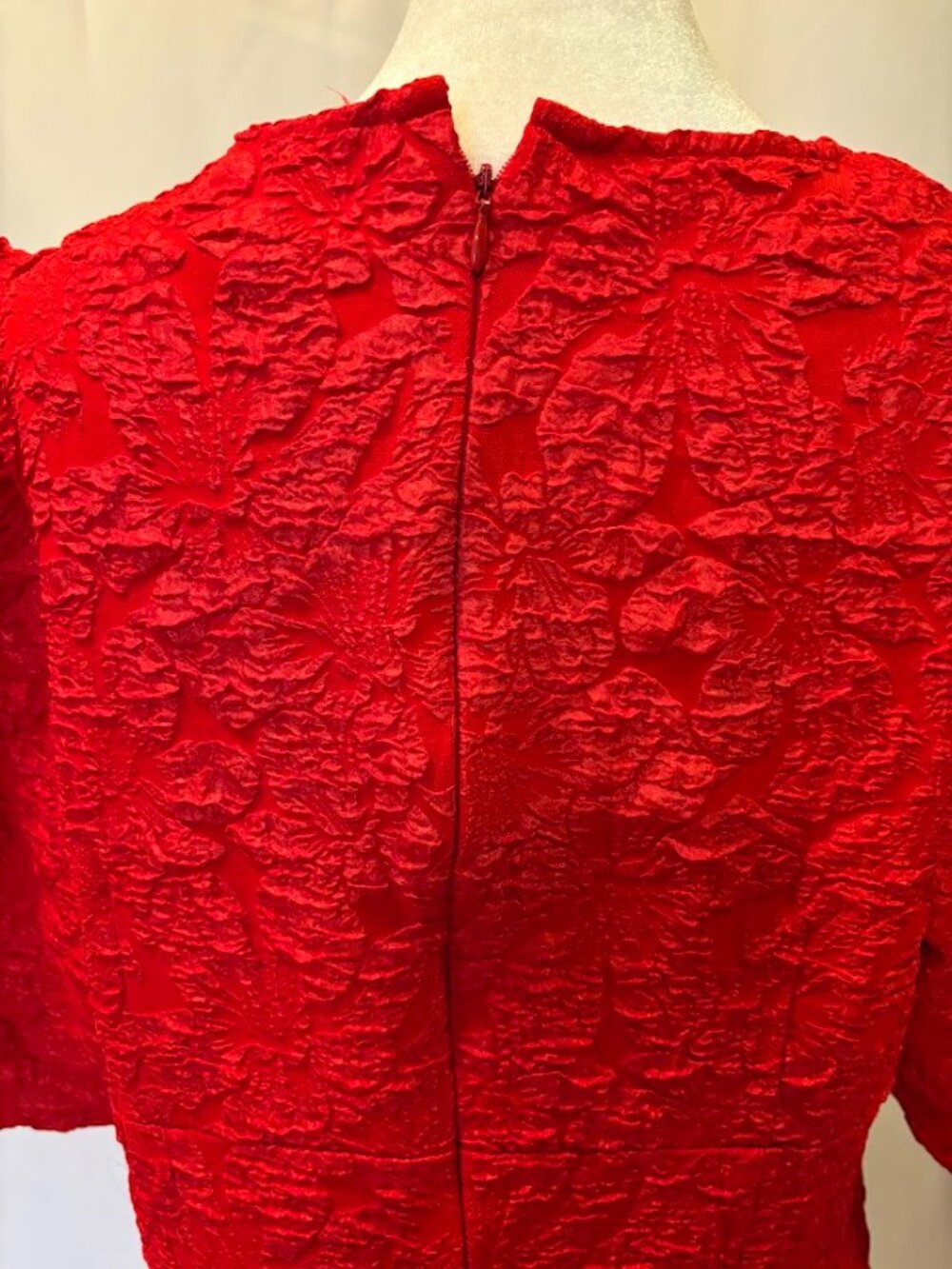 NWOT H&M Red Puff-Sleeved Dress - Size Large - Picture 15 of 16